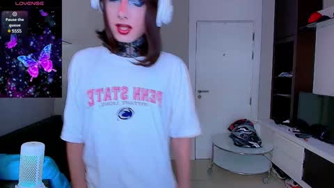 Snapshot of kristinaholland chatting on 01.30.25 kristina online show from 01.30.25