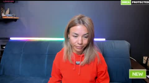 Muscle Queen online show from 06.01.26