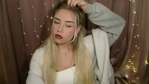 KristyFlowers online show from 12.09.24