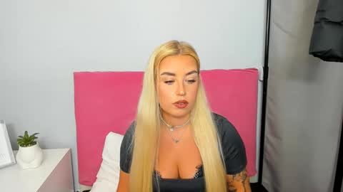 KristyFlowers online show from 01.21.25