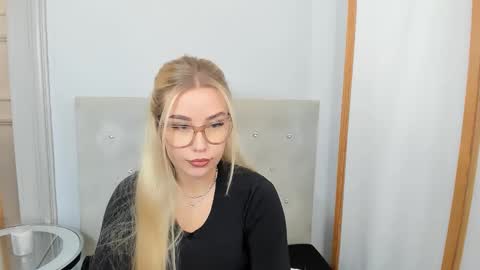 KristyFlowers online show from 03.07.25