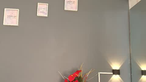 Cristina online show from 10.30.25