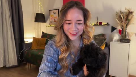 Snapshot of kristyspiritedaway chatting on 02.02.25 Kristy Nip slip shady  Best model on CB  online show from 02.02.25