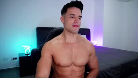 Snapshot of krops_ chatting on 02.20.25 KROPS online show from 02.20.25