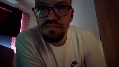 Snapshot of kryptoni18435 chatting on 12.16.25 Tommy online show from 12.16.25