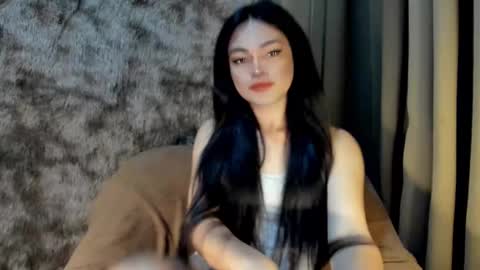 Snapshot of krystal_angel chatting on 02.17.25 krystal_angel online show from 02.17.25