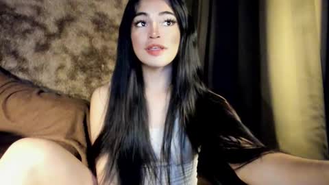 Snapshot of krystal_angel chatting on 02.24.25 krystal_angel online show from 02.24.25