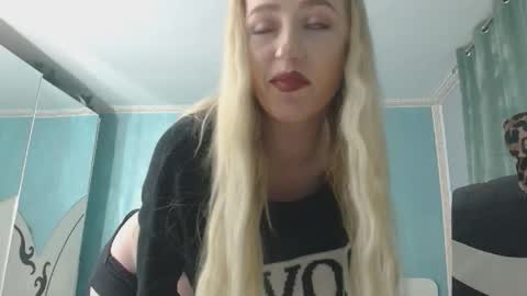 krystal desire online show from 01.12.26