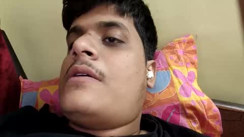 ks976sexy2 online show from 12.21.25