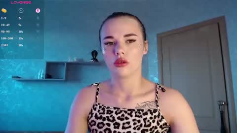 Snapshot of kseni_a chatting on 07.13.26 Ksenia online show from 07.13.26