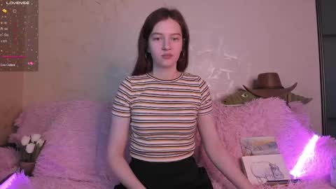 Snapshot of ksuhesa chatting on 02.23.25 ksuhesa online show from 02.23.25