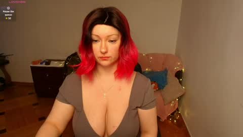 Snapshot of ksushka22 chatting on 05.22.26 Ksushka22 online show from 05.22.26