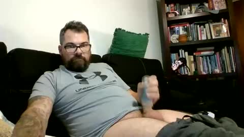 Snapshot of kucherov86 chatting on 09.27.25 ass tonguefucker online show from 09.27.25