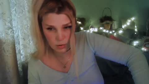 Annika  MTF ts post -op online show from 02.09.25