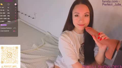 Snapshot of kumamonchik chatting on 02.17.25  MY NAME IS JULIA  TO SEE MORE 18 CONTENT YOU CAN SUBSCRIBE TO  FANSLY -  online show from 02.17.25