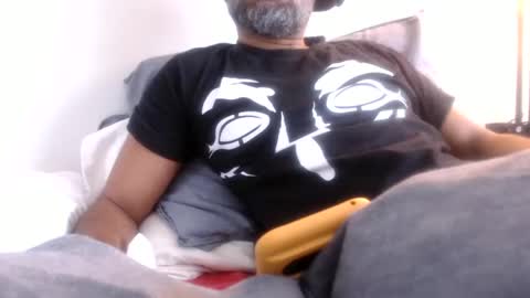 Snapshot of kung_furious chatting on 02.19.25 Ohm. online show from 02.19.25