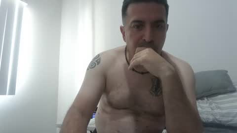 Snapshot of kurangy75 chatting on 09.21.25 Kurangy online show from 09.21.25