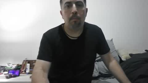 Snapshot of kurangy75 chatting on 10.27.25 Kurangy online show from 10.27.25