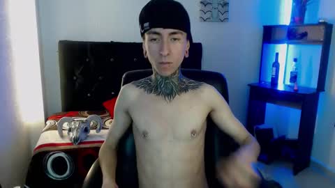 kuregari_xs online show from 10.20.25