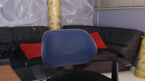 kuregari_xs online show from 11.02.25