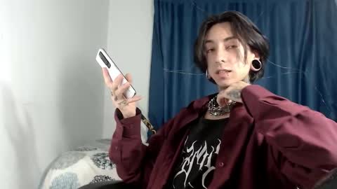 kuregari_xs online show from 12.16.25