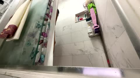 Snapshot of kurlz5stard chatting on 10.08.25 kurlz5stard online show from 10.08.25