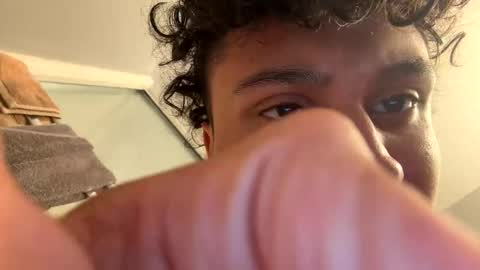 Snapshot of kurlz5stard chatting on 12.16.25 kurlz5stard online show from 12.16.25