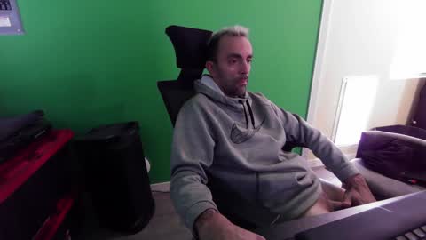 kuruptxxx online show from 12.18.24