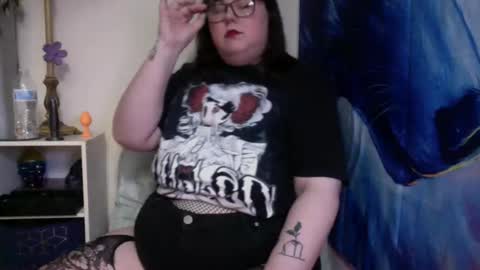 Snapshot of kush_master chatting on 04.03.26 Deville Play Room online show from 04.03.26