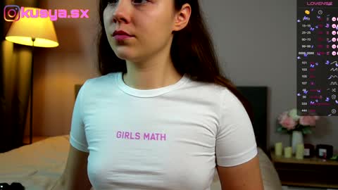 Snapshot of kusyasx chatting on 02.04.25 xenia online show from 02.04.25