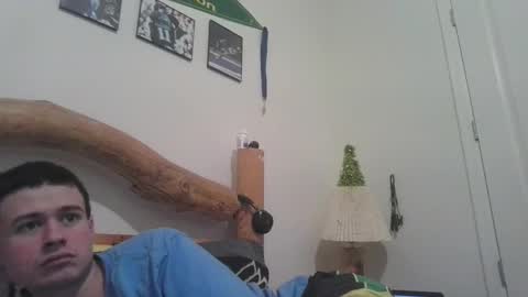 Snapshot of kwahrens22 chatting on 01.05.25 Kenji online show from 01.05.25