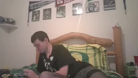 Snapshot of kwahrens22 chatting on 09.26.25 Kenji online show from 09.26.25