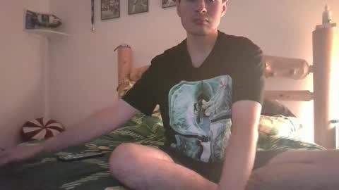 Snapshot of kwahrens22 chatting on 12.19.25 Kenji online show from 12.19.25