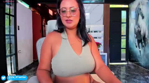 Snapshot of kya_miller_ chatting on 12.01.25 kya_miller_ online show from 12.01.25