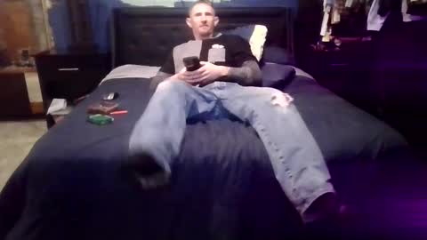 kyl3baron3 online show from 02.22.25