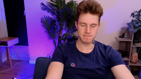 Kyle online show from 12.24.24