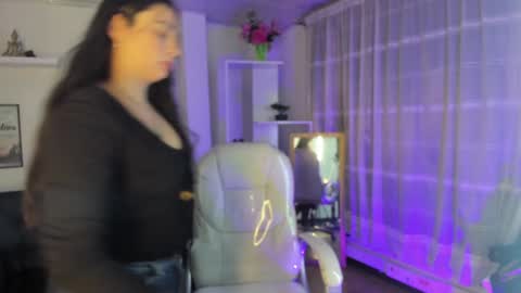 kylie online show from 12.02.24