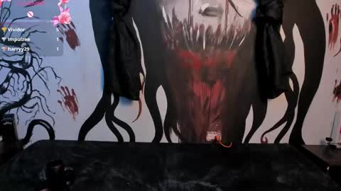 Snapshot of kylie_foxx1 chatting on 02.21.25 submissive demon Please help me to reach 500 thumbs up online show from 02.21.25