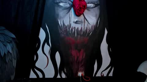 Snapshot of kylie_foxx1 chatting on 11.18.25 submissive demon Please help me to reach 500 thumbs up online show from 11.18.25