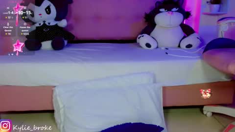 k ylie online show from 01.16.25