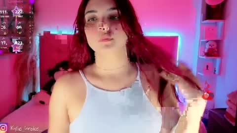 k ylie online show from 03.31.26