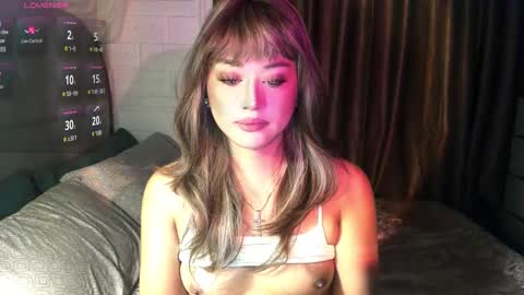 Snapshot of kylie_iyutera chatting on 12.05.24 kylie online show from 12.05.24