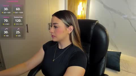  KYLIE  online show from 10.07.25