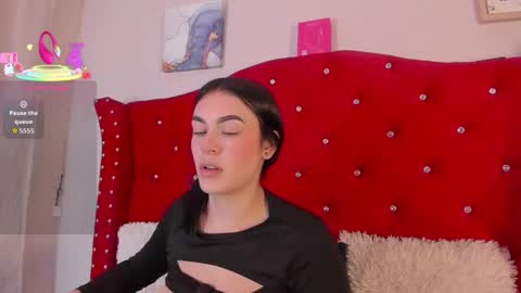 kylie_ls online show from 12.15.25