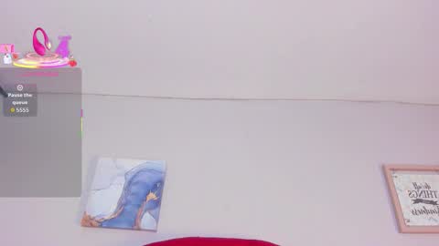 Snapshot of kylie_ls chatting on 12.19.25 kylie_ls online show from 12.19.25