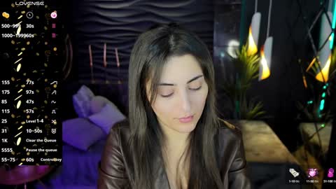 Kylie online show from 01.17.25