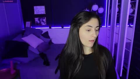 Kylie online show from 03.09.25