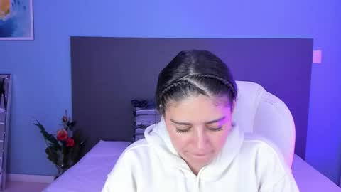 Kylie Reyes  online show from 03.07.25