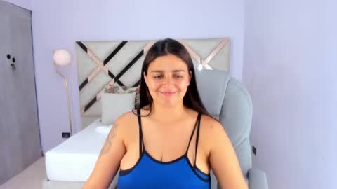 Snapshot of kylie_reyes chatting on 06.04.26 Kylie Reyes online show from 06.04.26