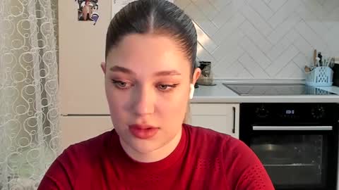 Snapshot of kylieblond chatting on 02.18.25 Din online show from 02.18.25